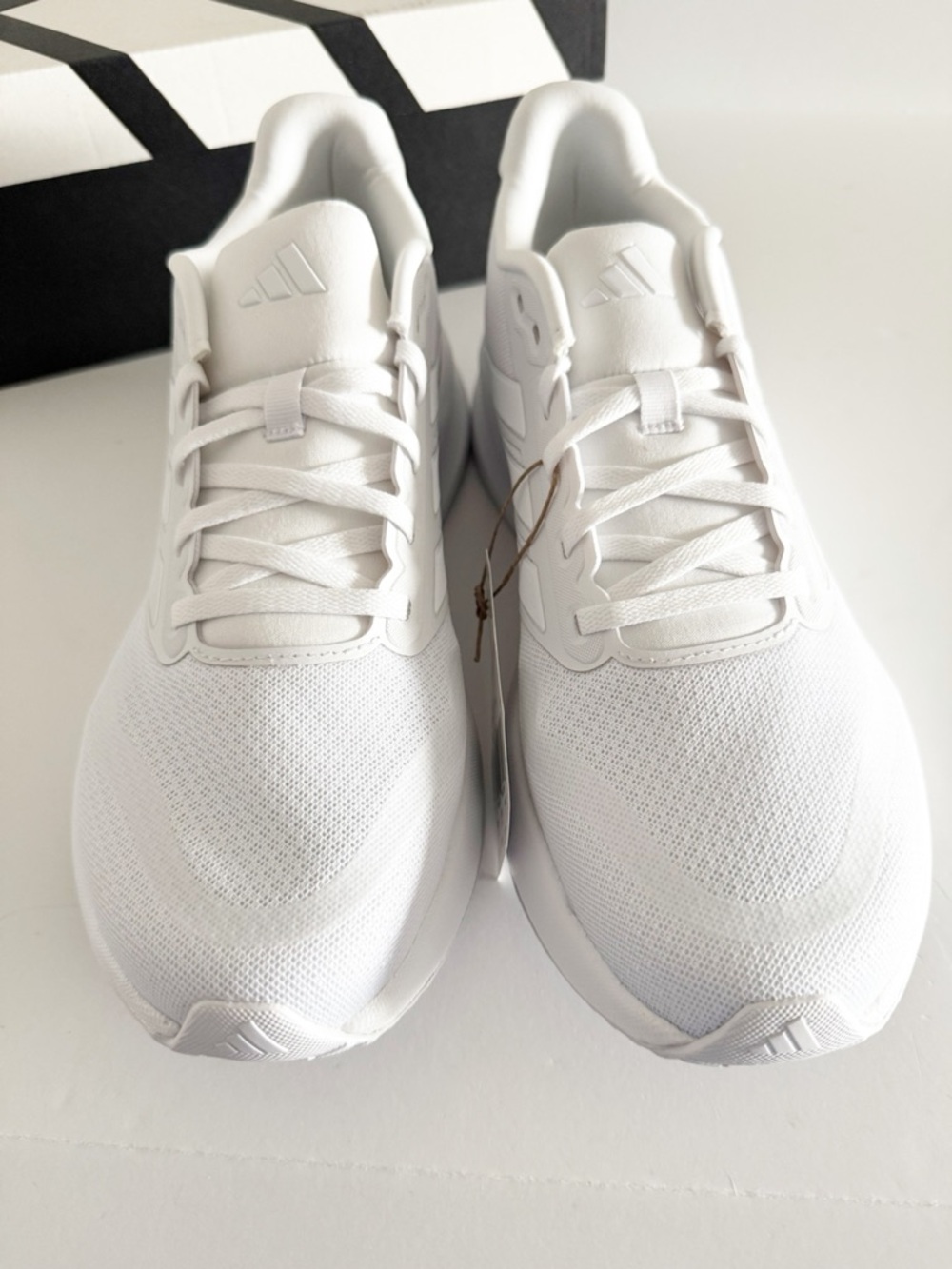 NEW Adidas Women’s Runfalcon 5 White Running Shoes Sneakers Size 11 - Picture 8 of 9